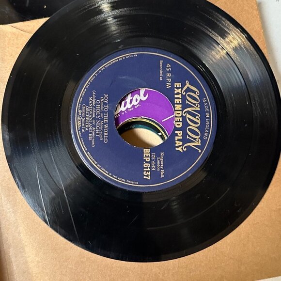 Christmas 45 RPM 8 Records Vintage White Silver Bells 12 DAYS OF FROSTY SNOWMAN - Picture 6 of 14